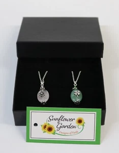 2 Sunflower Garden Designs of Faith Necklace 18" Chain 1 Shamrock & 1 Flower NIB - Picture 1 of 2