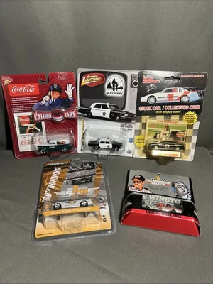 Lot Of 5 Diecast Collectibles 1:64 New Galaxie Van Camaro (2) Earnhardt #3 - Image 1 of 4