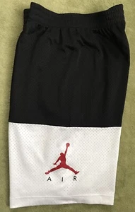EUC NIKE Air Jordan Jumpman Youth Boy XL Basketball Mesh Shorts Black White New - Picture 1 of 9