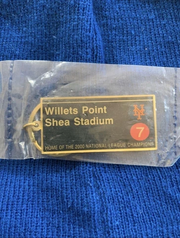 New York Mets Willets Point Shea Stadium key chain 7 Home Of The 2000 National L Cover
