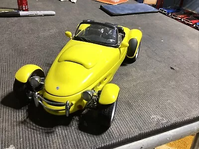 AUTOart PANOZ Roadster 1998 1:18  78213 Yellow Nice! - Image 1 of 4