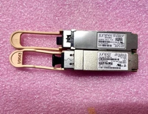 JUNIPER 740-058734 QSFP-100G-SR4 QSFP28 850nm 70M OM3 MMF Fiber optic module - Picture 1 of 3