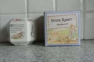 Wedgwood Peter Rabbit Christening Money Box / Boxed - Picture 1 of 12