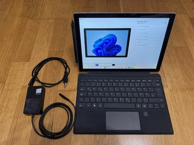 MICROSOFT Surface Pro 7  i5 Prozessor 8 GB RAM 128 GB SSD Intel® Iris™ BUNDLE - Bild 1 von 3