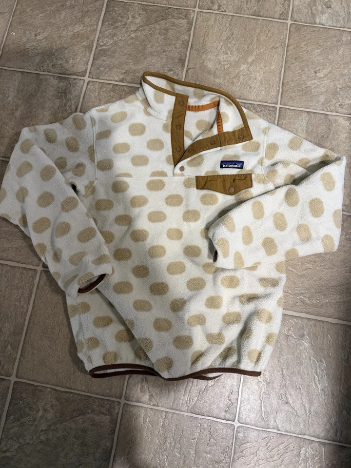 Chaqueta Patagonia Para Mujer XS Synchilla Pullover Crema Lunares Polar Retro Snap Foto 1 de 2
