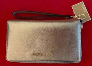 $258 Michael Kors Jet Set Travel Wallet Zip Around Phone Case Pale Gold Wristlet - Picture 1 of 7