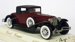 Solido 1/43 - 4080 Cord Coupe Black / Red diecast model car - Picture 1 of 3