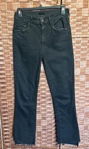 Pantalones de mezclilla MOTHER Insider crop Step Fray Not Guilty negros talla 26 - Imagen 1 de 9