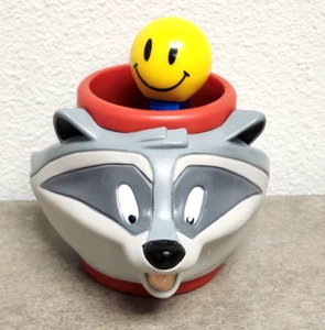 Disney Pocahontas Raccoon Meeko ~ Plastic Face Mug Applause Cup Vintage 1990’s - Picture 1 of 9