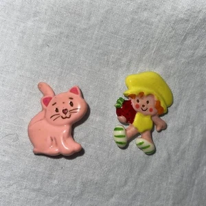 Apfelknödel & Pudding Katze Erdbeere Shortcake Pins 1981 American Greetings - Bild 1 von 17