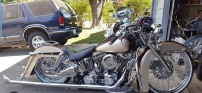  Para-choque traseiro Harley Davidson Cholo vicla Heritage Classic Softail fibra de vidro  - Imagem 1 de 4