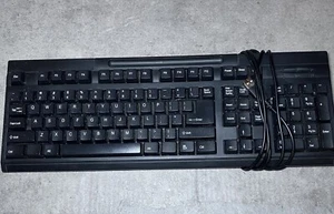 iMicro Basic 107key Keyboard Model KB-US819EB And Mouse - Picture 1 of 7