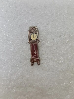 RELOJ ABUELO DISNEY - MANSIÓN EMBRUJADA 13 HORAS - PIN MICKEY OCULTO - 4 DE 4 Foto 1 de 4