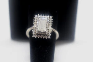 Anillo Moissanite Doble Halo Talla 9 Plat/SS Piedra Peso 2.600 Nuevo en bo de regalo - Imagen 1 de 9