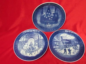 Vintage Lot Of 3 Royal Copenhagen Christmas Plates. 1983, 1990, 1993. - Picture 1 of 13