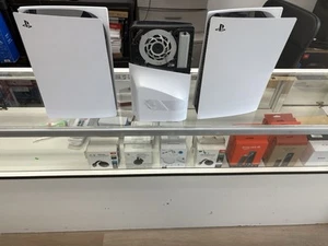 Ps5 Dics Version 2 For 1 Price - Picture 1 of 1