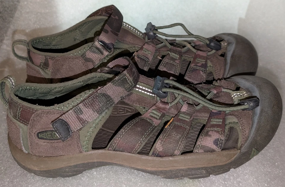 Keen Newport H2 Kids Sz 5 Sports Sandals Washable Waterproof Shoes Camo 1016595 Foto 1 de 1