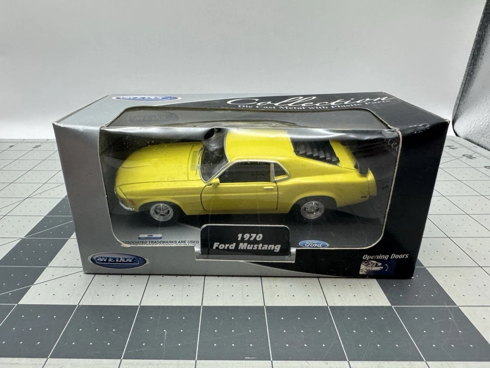 1970 Ford Mustang Yellow Welly 1:43 Diecast Sealed - HTF - Rare - Image 1 of 4