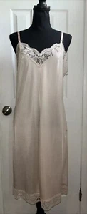 OLGA Peachy Full Slip Dress Vintage Lingerie Lace Trim Size 36 @Damage@ - Picture 1 of 16