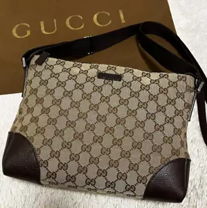 VINTAGE Excellent Condition Gucci Shoulder Bag GG Canvas x Leather GG Pattern - Picture 1 of 10