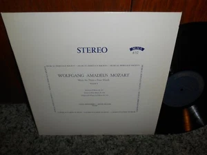 Salzburg Mozart Players Wolfgang Amadeus Mozart Divertimentos 7,10 MHS 609 LP - Foto 1 di 3