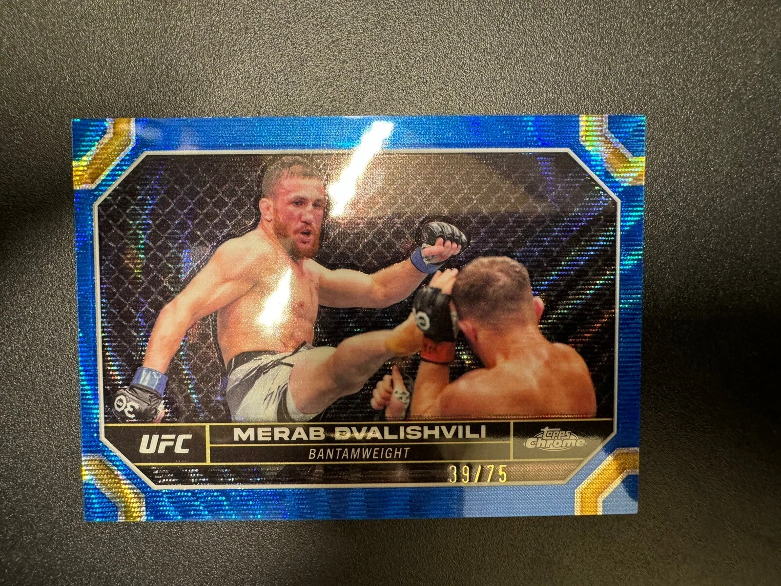 2024 Topps Chrome UFC Merab Dvalishvili 135 Blue Wave 51/75