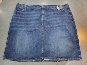 Marks & Spencer Curve Collection Midi Denim Skirt, Indigo Size 30 BNWT M&S - Picture 1 of 3