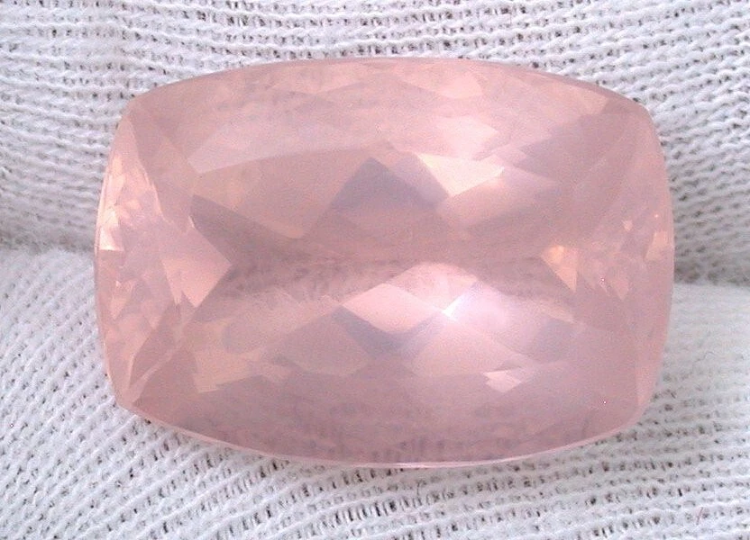 Cojín de piedras preciosas de cuarzo rosa brasileño natural de 17,69 quilates gema EBS8082/52725 Foto 1 de 2