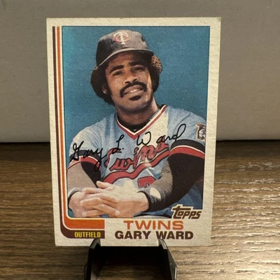1982 Topps Gary Ward #612 - Minnesota Twins - Image 1 of 2