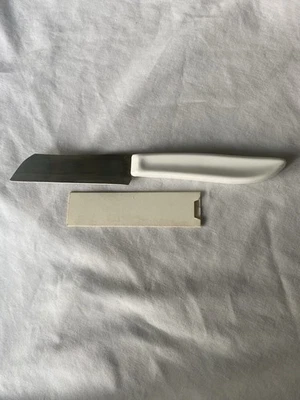 "Cuchillo estilo Santoku GINSU 4"" mango blanco hoja de acero inoxidable" Foto 1 de 4