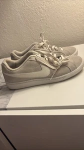 Nike Cream Sneakers Classic Style - Picture 1 of 7