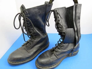 Women's Doc Martens Black Lace Up Zipper Side Boots Size 9 - Picture 1 of 15