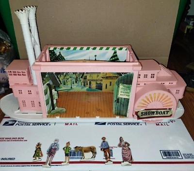 Vintage 1960s Remco Showboat Theater Stage Playset w/6 Figures - Incomplete. - Image 1 of 4
