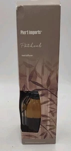 Pier 1 Imports PATCHOULI Reed Diffuser Set 10 Fl Oz VINTAGE NEW OPEN BOX - Picture 1 of 10