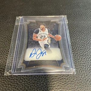 2016/17 PANINI SELECT 40 ANTHONY DAVIS DIE CUT AUTO  /49 Auto  MINT - Picture 1 of 2