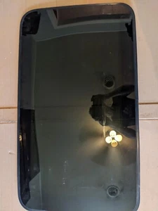 2011-2023 Dodge Charger OEM Sunroof Glass 68091791AA Excellent condition - Picture 1 of 5