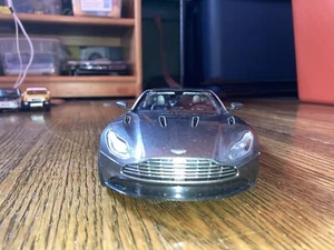 MotorMax 1:24 Aston Martin DB11 Diecast Model - Picture 1 of 7