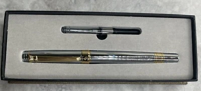 Pluma Estilográfica Keyzor Lujo Plateada Cromo 24K Chapada en Oro con Carro de Recarga de Tinta NUEVA Foto 1 de 4