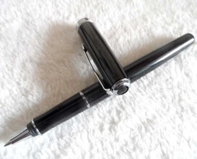 Black/White Parker Sonnet Fine (F) Nib Rollerball Pen Black Ink Refill No Box