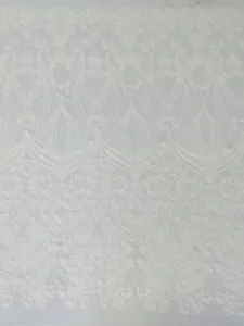 Tela de malla elástica de 4 vías diseños florales por yarda. Blanca - Imagen 1 de 1