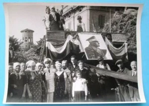 Lotto 7 foto avvio alla Festa della Trebbiatura - Battaglia del Grano - Imagen 1 de 7