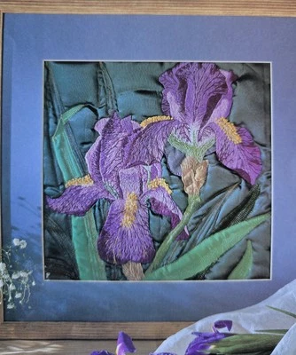 Flag Iris Panel Cushion Free Style Embroidery Pattern Applique  Transfer  - image 1 of 3