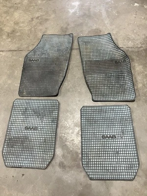 Alfombrillas Saab 900 1991 OEM raras Foto 1 de 4
