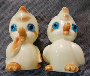 Vintage MCM 50er Jahre blauäugige gelbe Baby Entenküken Salz und Pfefferstreuer - Bild 1 von 8