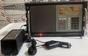GRUNDIG SATELLIT 700 CON PLEXIGLASS E ALIMENTATORE ORIGINALE. - Imagen 1 de 10