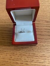 Diamond ring pre owned solitaire