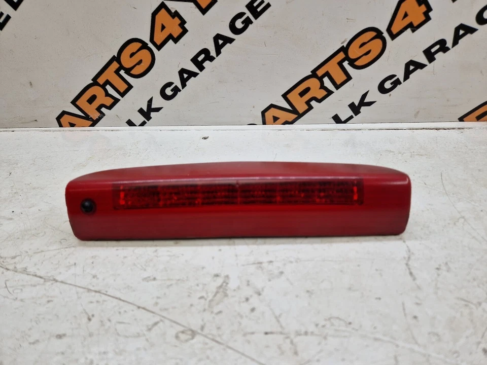 Luz de freno trasera Vauxhall Meriva 2010 1,4 gasolina 21617003 - Imagen 1 de 4