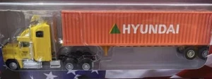 TRU63 FREIGHTLINER FLD 112 NEW 1:43 AMERICAN TRUCK HYUNDAI - Picture 1 of 2