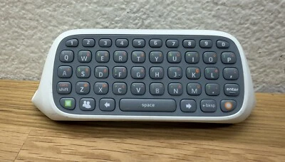 LOTE DE 2 - Teclado Chatpad Microsoft XBOX 360 X814365-001 Blanco Chat Pad OEM Foto 1 de 4
