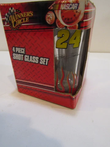 Jeff Gordon #24 4 Piece Shot Glass Set New in Box Cover